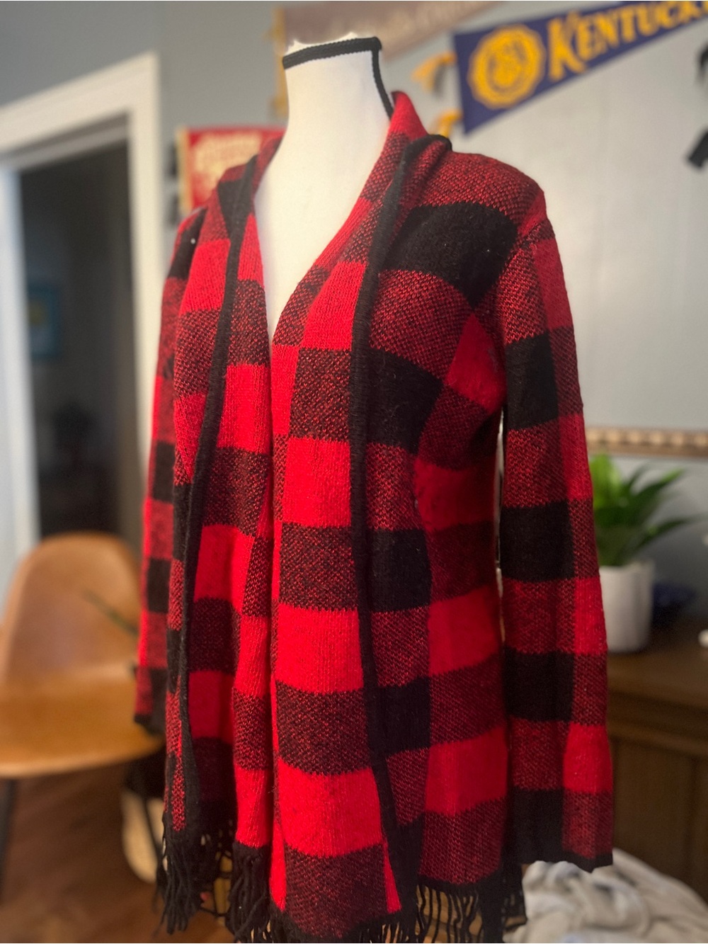 Buffalo Plaid Open-Front Women's Cardigan with Fringe - Red/Black